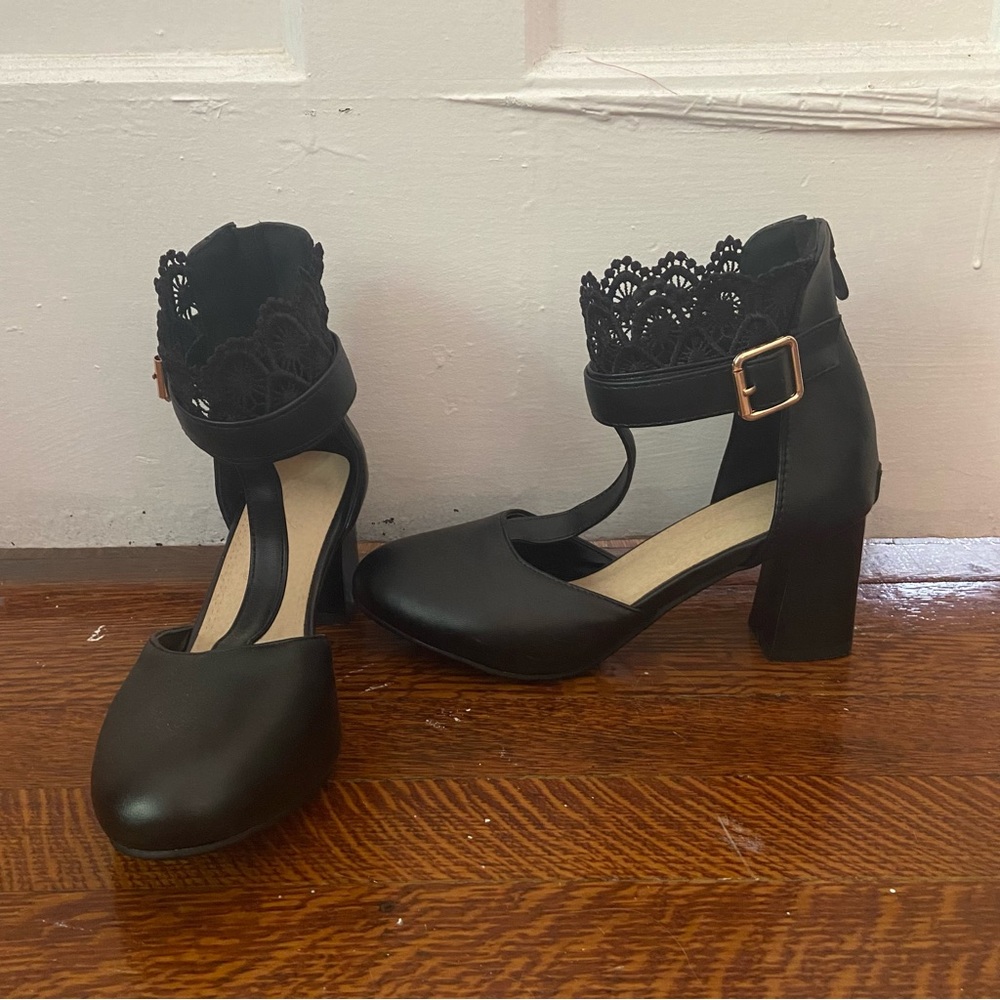 NWOT Black T-Strap Block Heels with Lace Detail, Size 6.5
